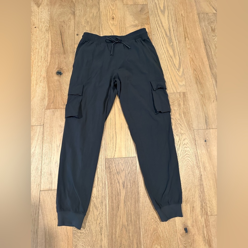 Alo Men’s Cargo Pants